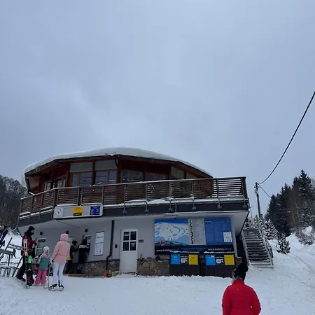 Villa Pod Platanem *